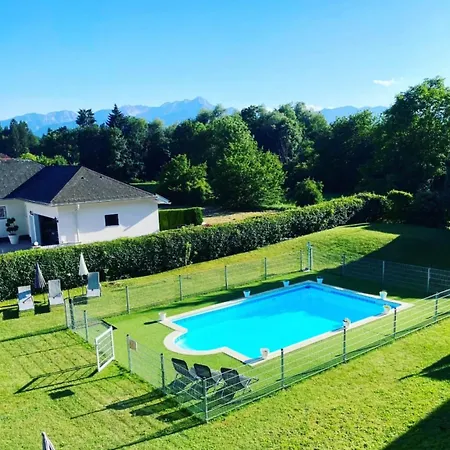 Pension Hoogerland Guest house